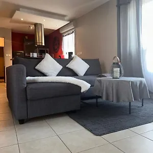 Apartment Superbe Equipe Avec Parking., Marseilles
