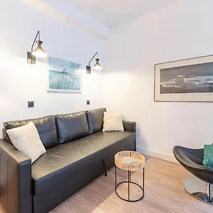 Belle Renovation Moderne Au Coeur Du Panier Marsiglia